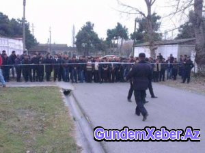 Şəki polisi insanları məhkəməyə yaxın buraxmır - fotolar