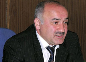 "Belə müzakirələr həmin xəbəri yayanların səviyyəsinə uyğundur"