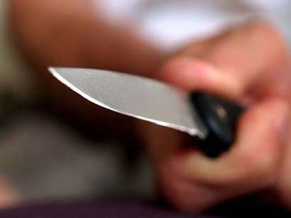 Bakıda 21 yaşlı oğlan iki qardaşı bıçaqlayıb