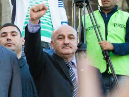 Arif Hacılı: "Müsavat Partiyasında ayrı-ayrı adamların komandası yoxdur"