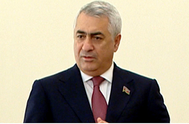 Cavid Qurbanov himn yazdı - MƏTN