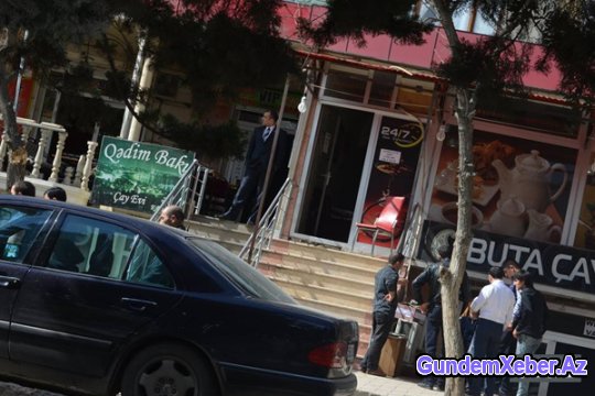 Paytaxt çayxanaları və onlara "kliyent" yığan qızlar - FOTOSESSİYA