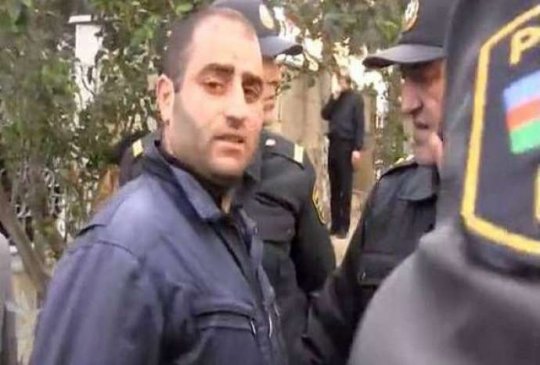 Bakıda İŞİD bayrağını dalğalandıran şəxs məşhur Qamət Süleymanovun qohumu çıxdı - FOTO