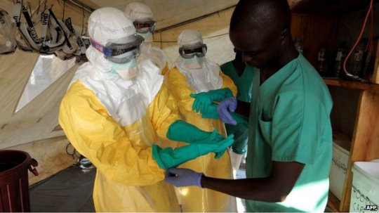 Bakıya Avropadan gətirilən paltarlarda Ebola təhlükəsi