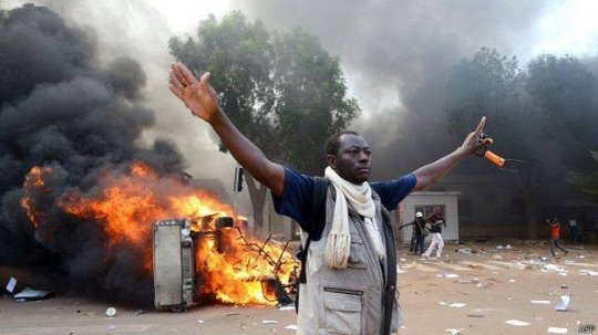 Afrikanın Çe Gevarasını öldürən diktator devrildi - Foto