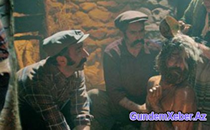 Çılpaq kişiyə görə kənd boşaldıldı (FOTO)
