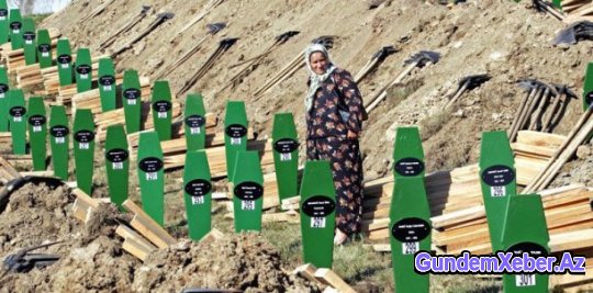 10 bosniyalı serb zabiti hərbi cinayətə görə həbs olundu