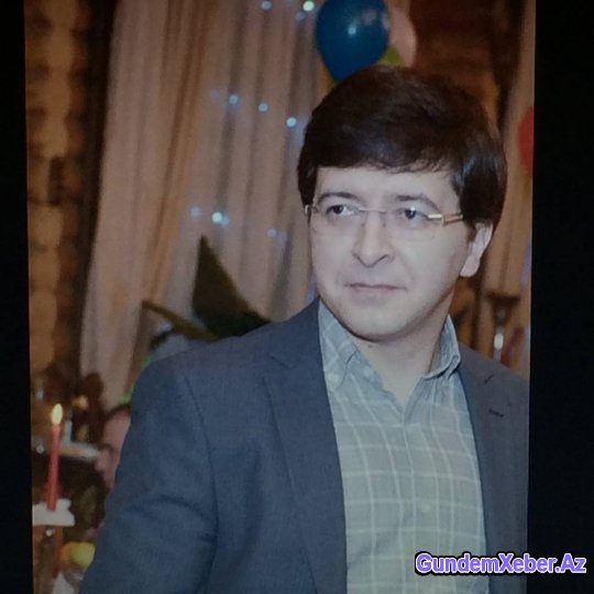 “Öz toyunda fotoqrafa gizlincə nömrə verən gəlinlər...”