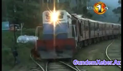 Məktəb avtobusu qatarla toqquşdu