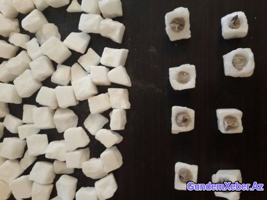 Qəndin içində heroin (FOTO)