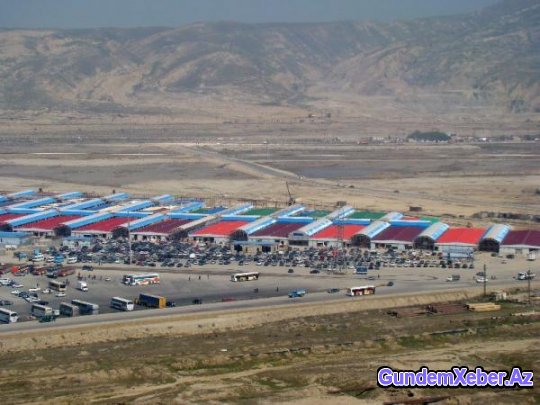Bakıda milyonlar dövr edən üç yarmarka çökür