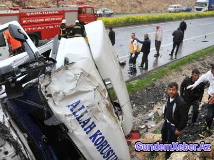 Türkiyədə ağır qəza: 13 ölü, 9 yaralı (FOTOLAR)