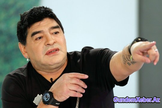 "Pomadalı" Maradona efirə çıxdı (FOTO)
