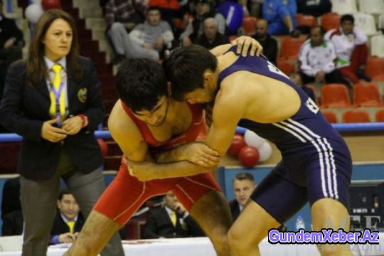 Güləşçimiz qızıl medal aldı – VİDEO