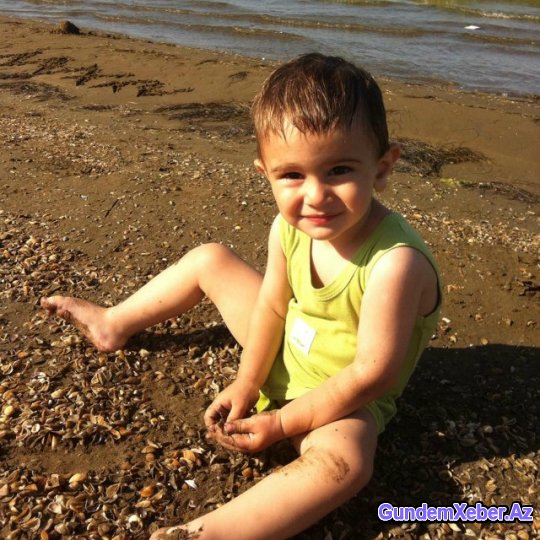 Binada yanan Ayxanın atası ürəkləri dağladı (FOTO)