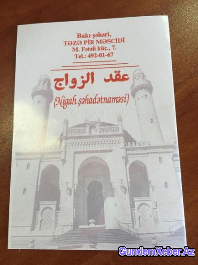 Boşanan azərbaycanlı müğənni məmur oğluna ərə gedir – FOTO