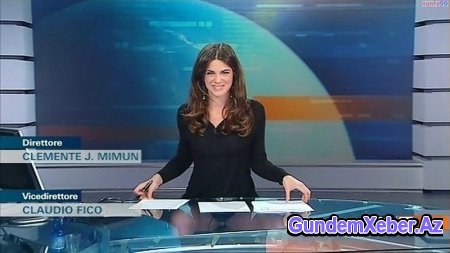 Efirə yupkasız çıxan teleaparıcının VİDEOSU yayıldı
