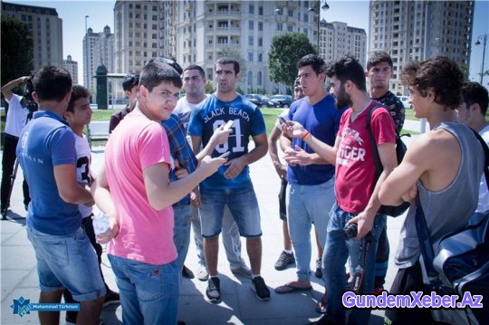 Millimizin üzvləri etiraz aksiyası keçirtdilər - FOTOLAR 