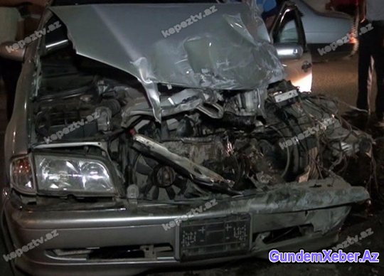 "Mercedes" və "İnfiniti" toqquşdu