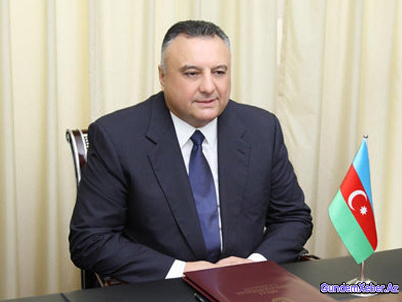 Eldar Mahmudovun daha bir qohumu işdən qovuldu