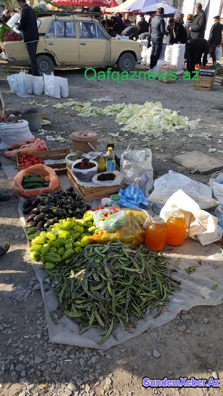 Göyçayın mərkəzindəki rəzalət nə vaxta qədər davam edəcək? FOTOLAR