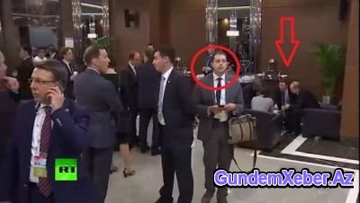 "G-20" sammitində kameralara düşən qəribə adam - VİDEO