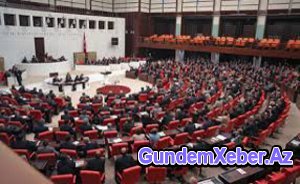 Mandat qazanan deputatlar bu gün and içəcək