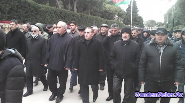 KXCP 20 yanvar şəhidlərini ziyarət etdi