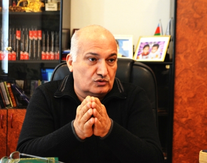 “Arif Hacılı gülümsədi və səhəri günü tədbirə gəlmədi”