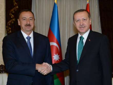 İlham Əliyevin yerində uzatdığı qardaş əli...
