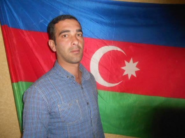 Hökumət özü verdiyi diploma özü də etibar etmir. Gənclərimiz təhsil almağa Avropaya gedə bilər.