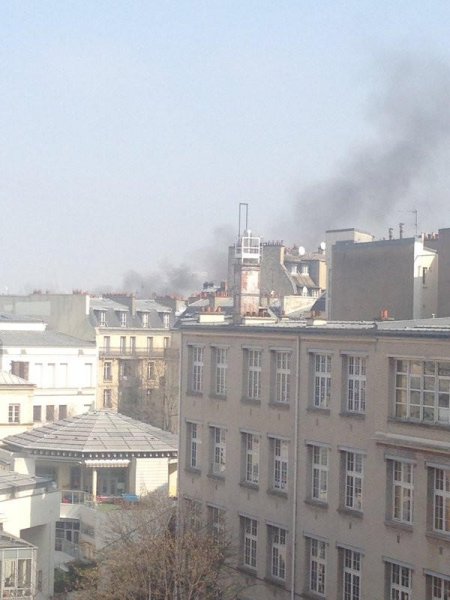 Parisin mərkəzində partlayış - FOTO
