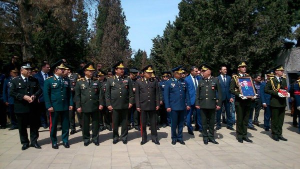 Qəhrəman şəhidlərimiz dəfn edildi - FOTOLAR - YENİLƏNDİ 