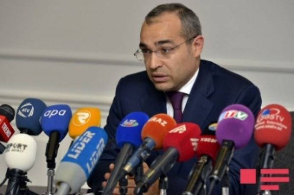 Nazir 32 direktoru işdən qovub - rəsmi