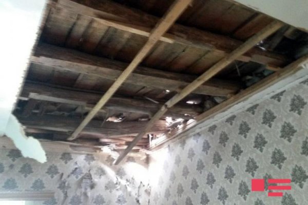 Ermənilərin atdığı mərmi Tərtər sakininin evini dağıtdı - FOTO