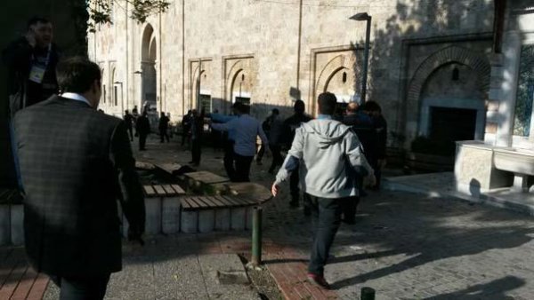 Türkiyəni yenə qana bələdilər: 1 ölü, 17 yaralı