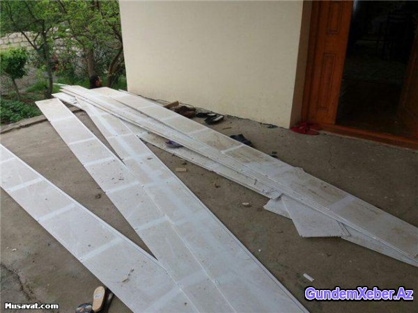 Ermənilərin atdığı mərmi məktəbi dağıtdı - FOTO