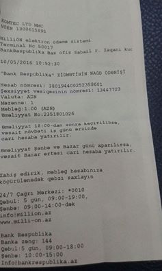  Azərbaycanda futbol hakimi xəstə uşağı üçün formasını satır - FOTOLAR