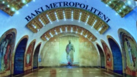 Metroda tutulan belarusun həbsi uzadıldı