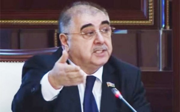 Bakıda ŞOK ƏMƏLİYYAT: Allahşükür Paşazadənin deputat qudasının evindən silah-sursat tapıldı