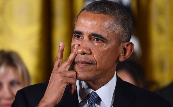 Obamanın müşaviri təyyarə qəzasında öldü