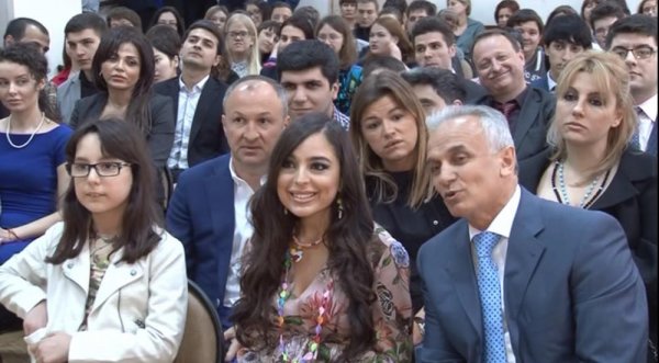 Leyla Əliyevaya Moskva Dövlət Humanitar İqtisad Universitetinin fəxri professoru diplomu təqdim olunub - FOTO