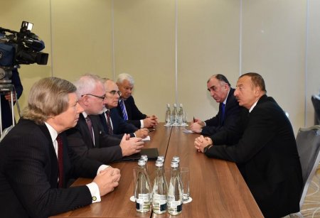 Prezident İlham Əliyev Varşavada NATO Sammitinin açılışında iştirak edib - YENİLƏNİB - FOTO