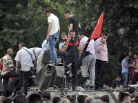 Həbs olunanan generallar: "Biz xain deyilik!"