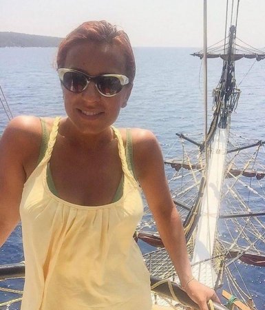 Tünzalə Ağayeva belə istrahət edir - FOTO
