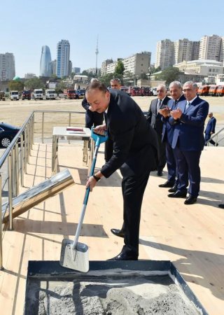 Prezident İlham Əliyev  keçmiş"Sovetski" ərazisində yeni yol-nəqliyyat infrastrukturunun təməlini qoyub - FOTO