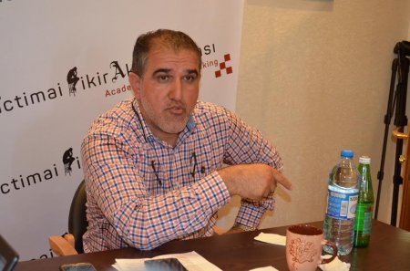 Rauf Arifoğlu İctimai Fikir Akademiyasının qonağı oldu: 'Bizdə siyasilərin mətbuatla davranış kültürü yoxdur' Rauf Arifoğlu İctimai Fikir Akademiyasının qonağı oldu: 'Bizdə siyasilərin mətbuatla davranış kültürü yoxdur'