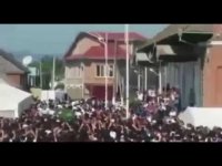 Rövşən Lənkəranskinin dəfnində izdiham
