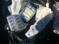 Gömrükçülər 350 kapsul "Tramadol" aşkar ediblər