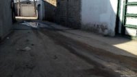 Keşlədə bələdiyyə asfaltlayır, suçəkənlər qazır